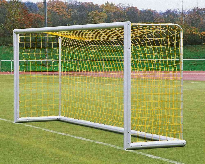 Tornetz 5,15 x 2,05 m fr Jugendtor<br> mit <b>4 mm Netzstrke</b><br> Tortiefe oben 100 cm unten 100 cm - Bild