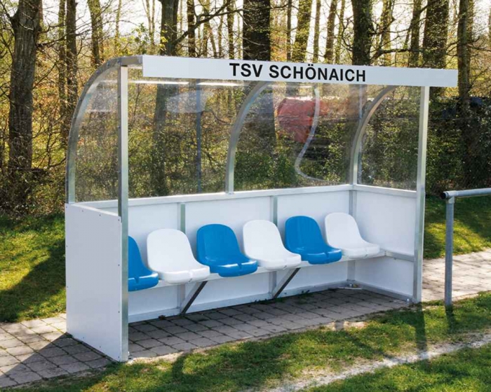 Spielerkabine Champion<br> mit <b> Sitzschalen in Vereinsfarben</b> - Bild